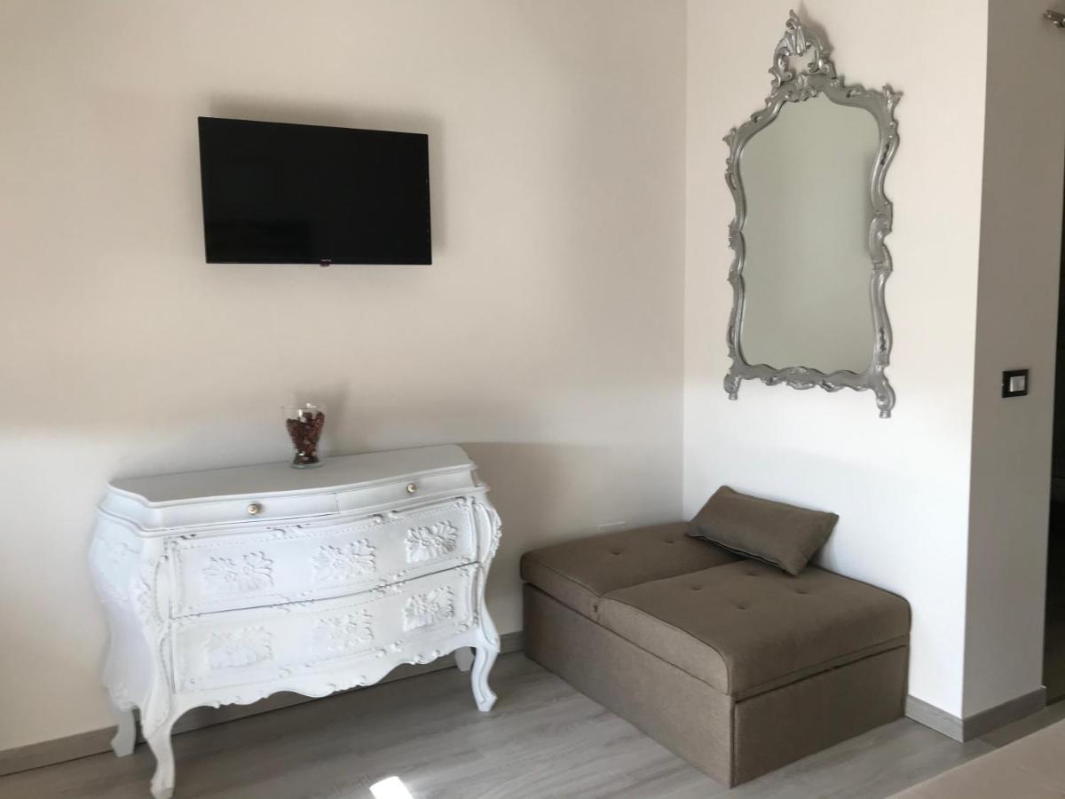 Отель Attico Livorno Bed & Relax Экстерьер фото