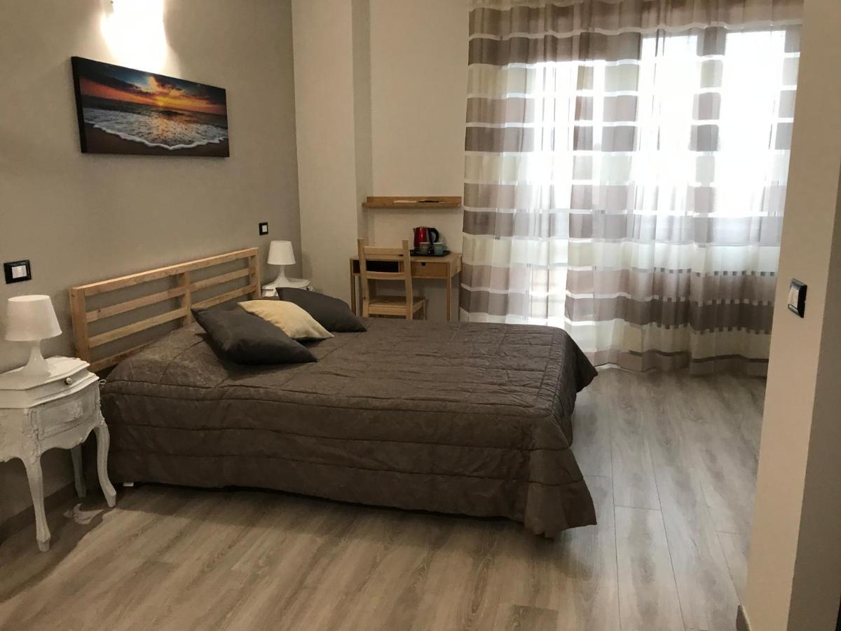 Отель Attico Livorno Bed & Relax Экстерьер фото